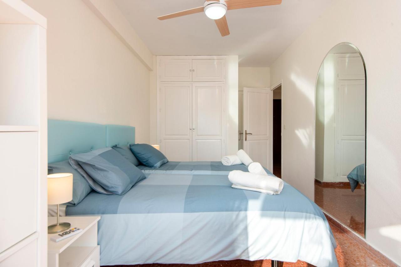 Apartamento Alef Apartment Торемолинос Екстериор снимка