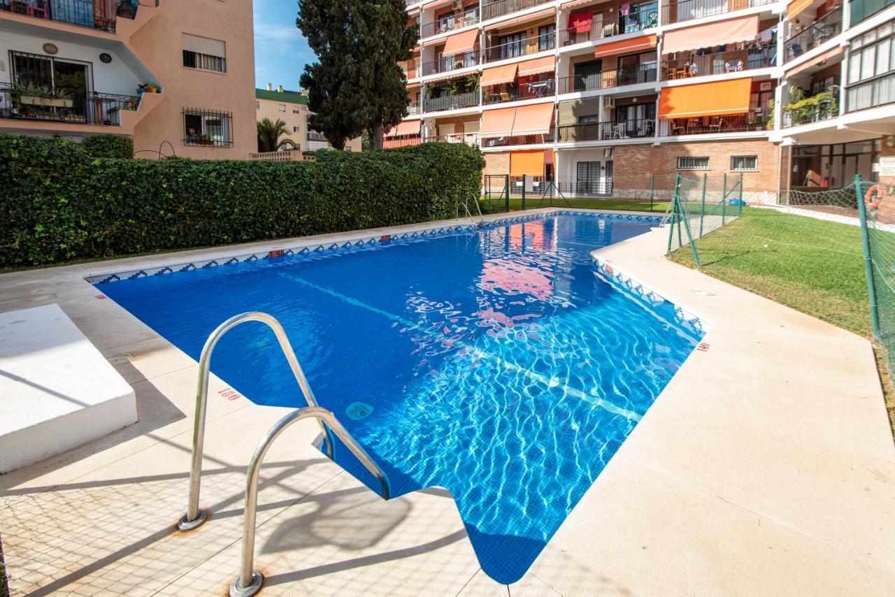 Apartamento Alef Apartment Торемолинос Екстериор снимка