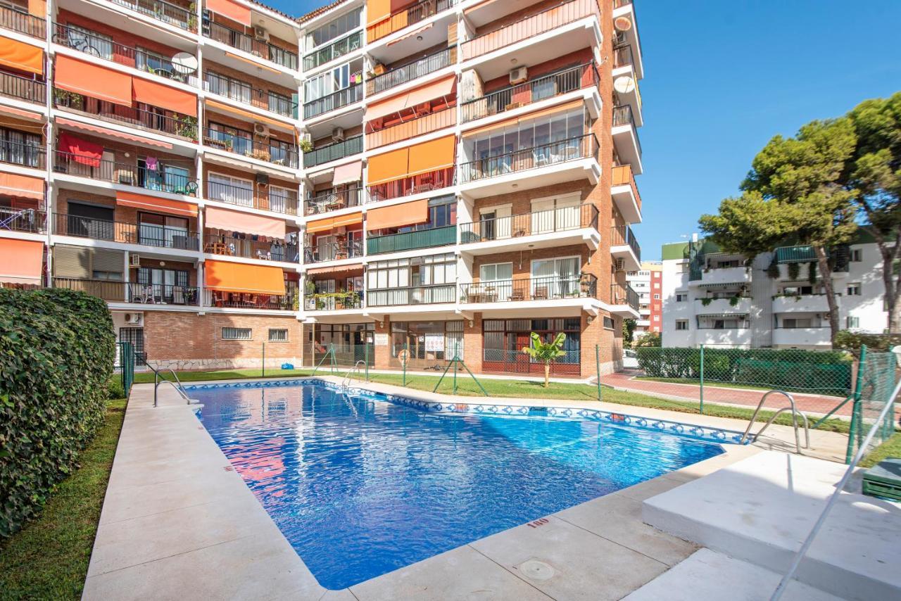 Apartamento Alef Apartment Торемолинос Екстериор снимка